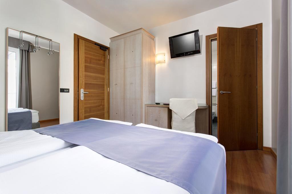 Victoria Frontemare Beach & Spa Hotel Jesolo Bagian luar foto