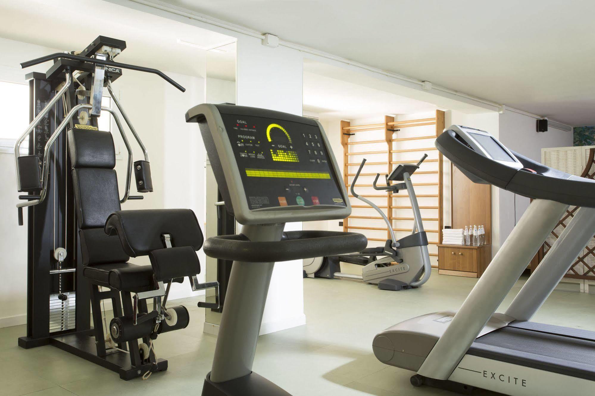 Victoria Frontemare Beach & Spa Hotel Jesolo Bagian luar foto