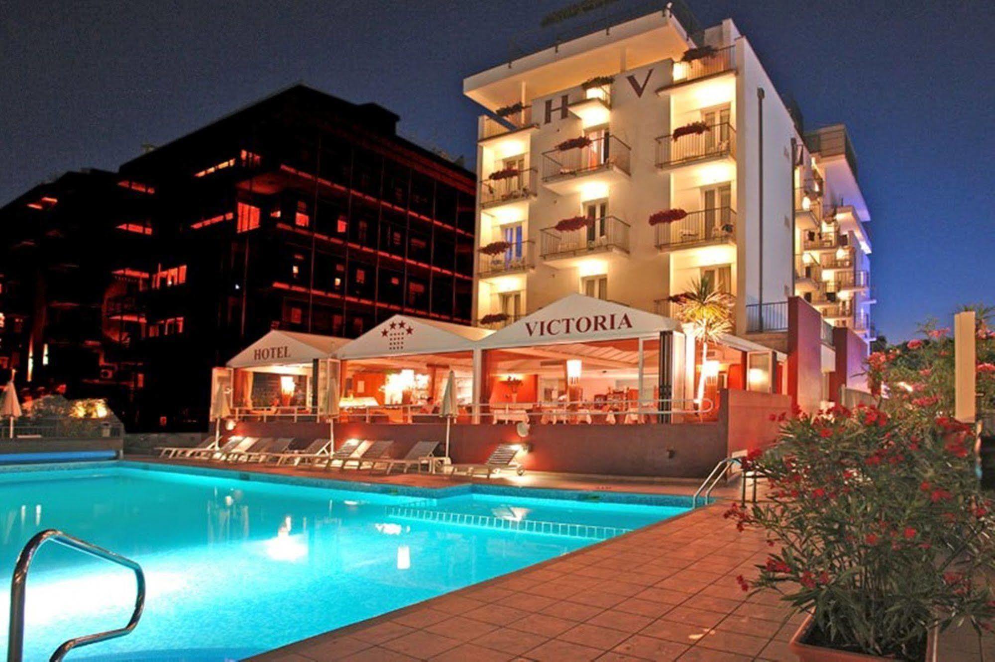 Victoria Frontemare Beach & Spa Hotel Jesolo Bagian luar foto